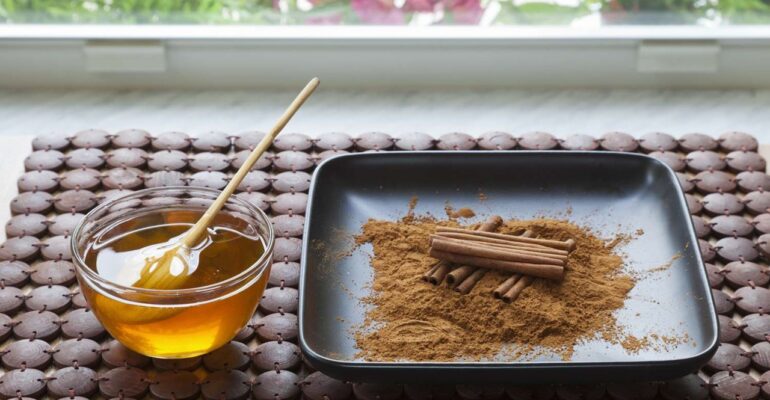 Benefits of Honey and Cinnamon