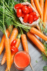 benefits of carrots and tomato