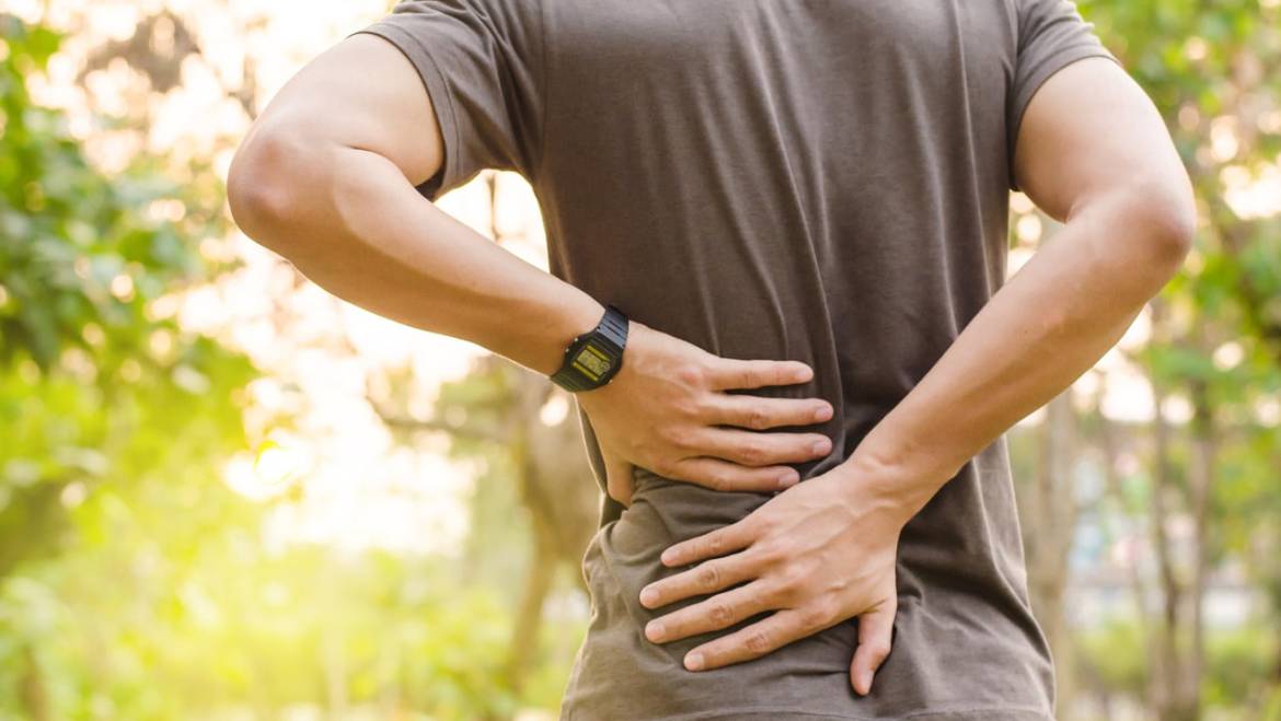 5 Natural Remedies To Ease Back Pain