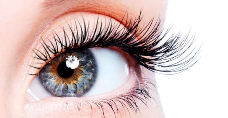 Eye lashes