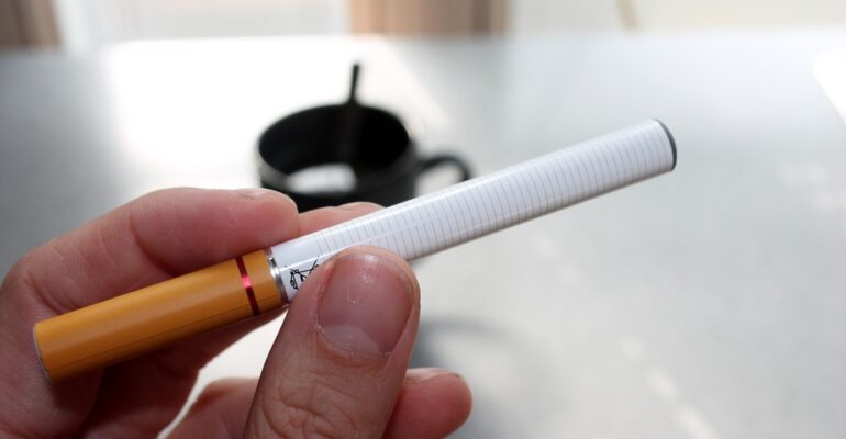 Electronic Cigarettes the Perfective Alternatives?