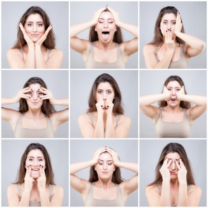 Yoga to slim your face