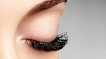 Steps to Grow and Enhance Your Beautiful Eyelashes