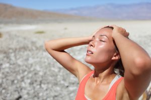 10 Habits That Are Dehydrating Your Skin