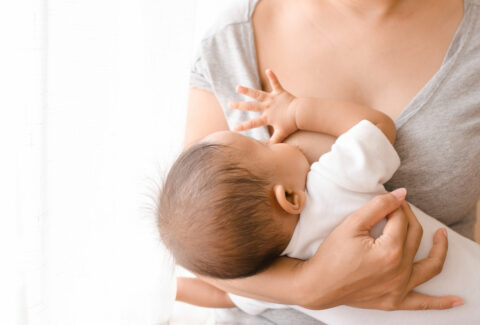 Breast Milk May Arrive Late for Obese New Mothers
