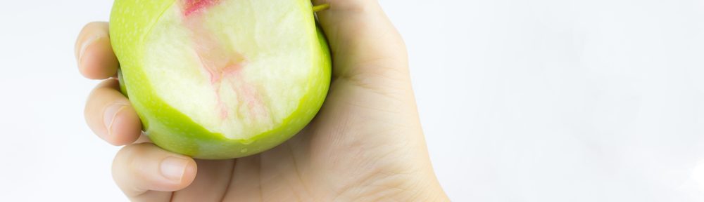 Easy Remedies to Treat Bleeding Gums