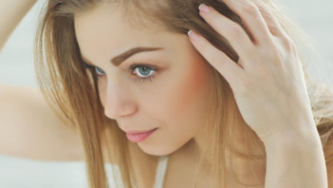 7 MYTHS ABOUT FEMALE HAIR THINNING YOU SHOULD STOP BELIEVING