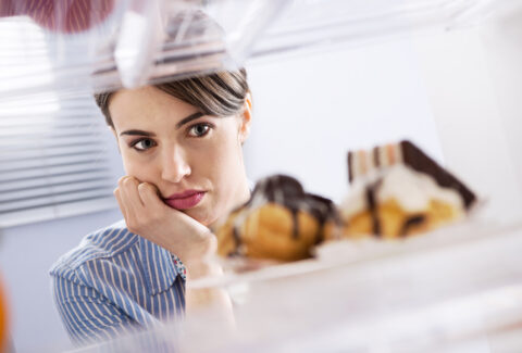 A Nutritionist's Guide to Conquering Cravings