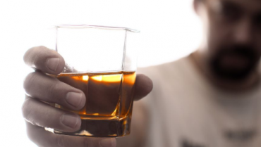 Do You Have An Alcohol Problem? Signs of Alcoholism