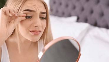 Know these Few Reasons If Eyelashes Are Falling Out