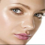 6 Common Causes of Oily Skin