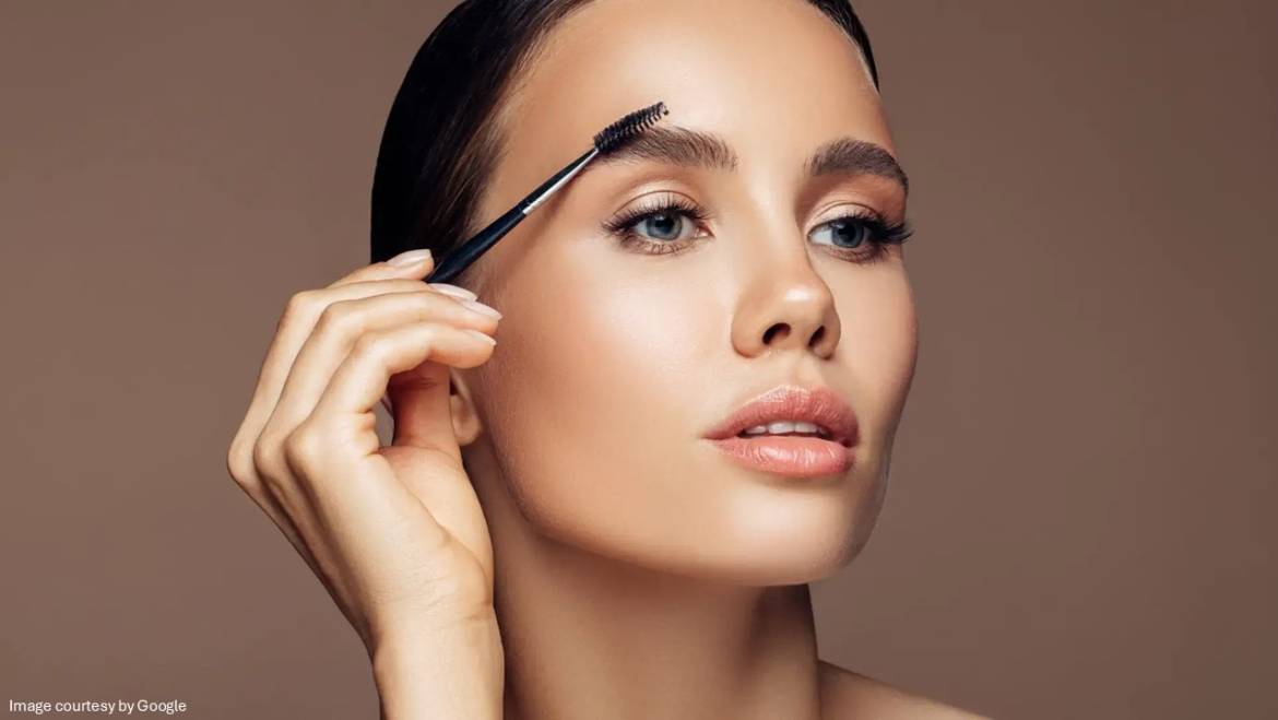 How to Use Careprost for Eyebrows?