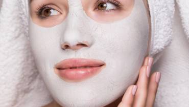 Face Masks for Treating Acne Naturally