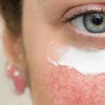 How Does Retin A Work? And How Does Retin A Help Your Skin?