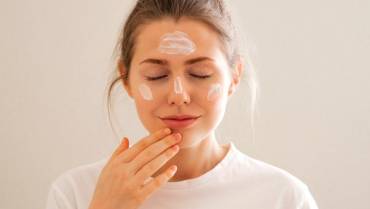 Top FAQS To Know About Retin A Creams