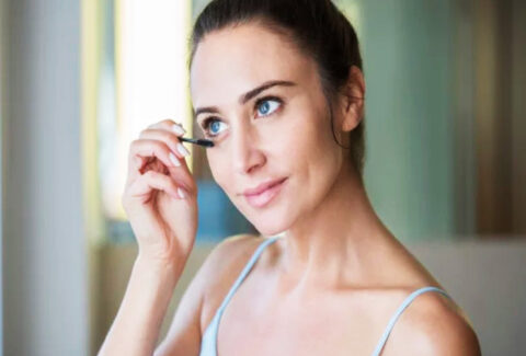 How to apply careprost for eyelash growth