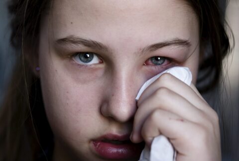 how to take care of pink eye