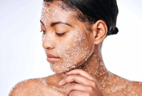 How to remove dead skin from the face