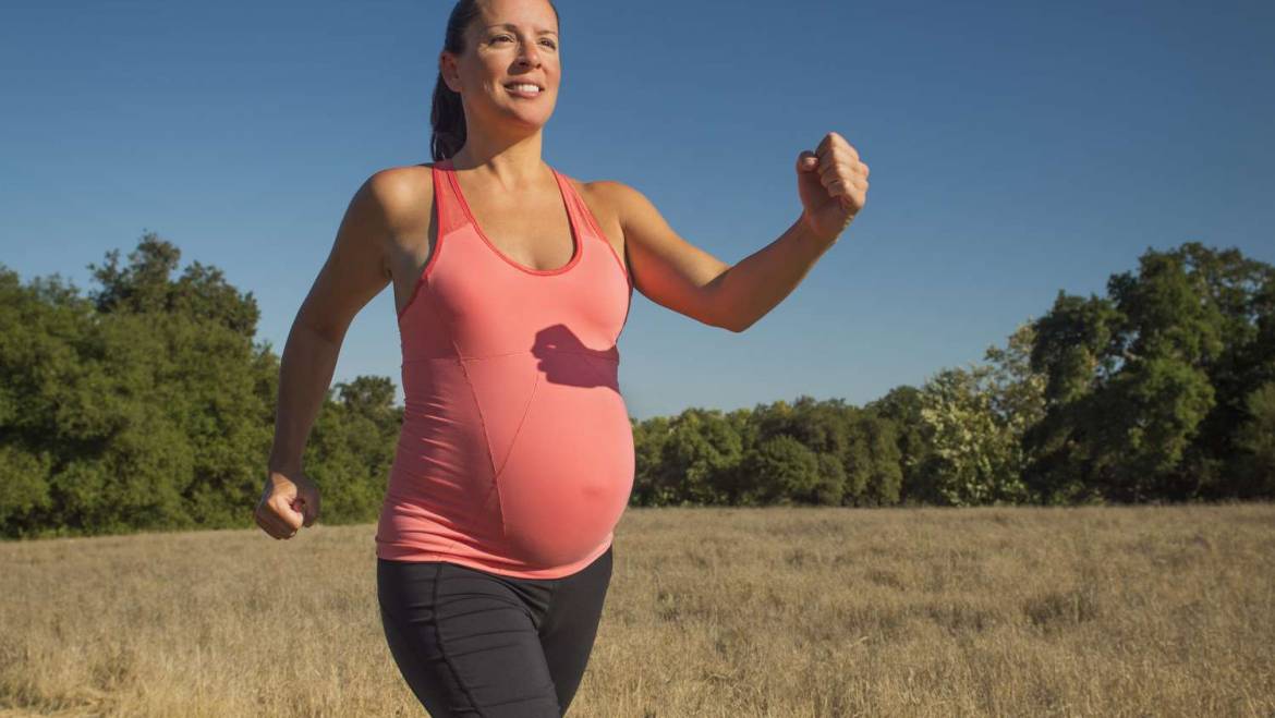 How does exercise benefit fertility and pregnancy?