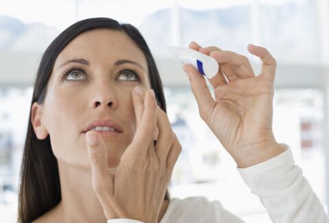 Natural eye care products for dry eyes