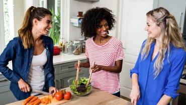 Nutrition Needs for Women in Their 20s, 30s, 40s, and Beyond