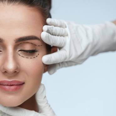 How to properly care for your skin after facial surgery?