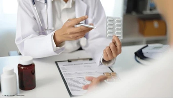 doctor prescribing Generic Medicines